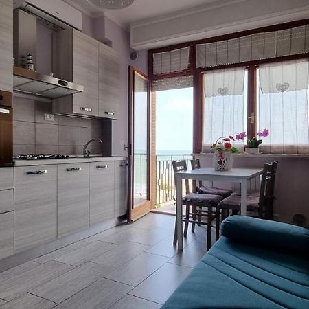 Sky Beach Civitanova Marche Eksteriør bilde